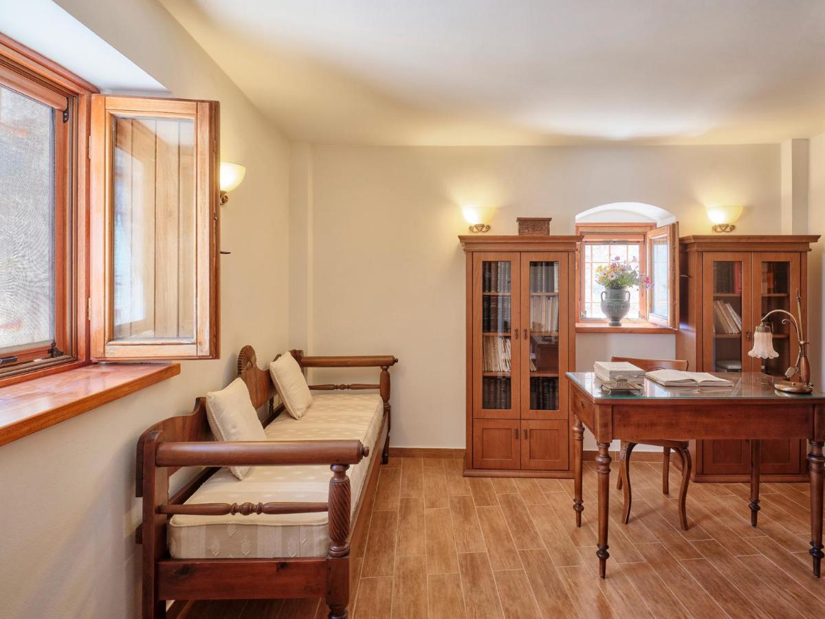 Petreas Castle Villa Kardamíli Kültér fotó
