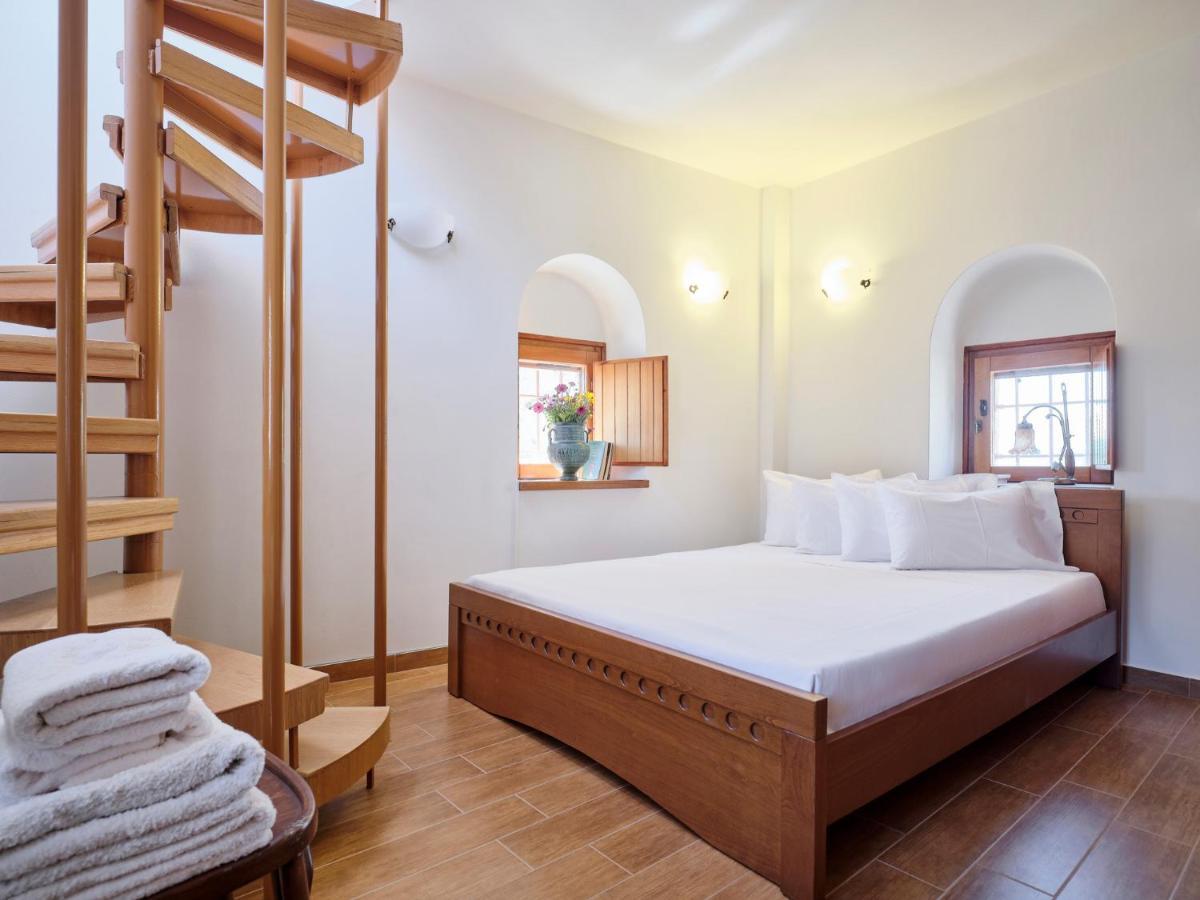 Petreas Castle Villa Kardamíli Kültér fotó