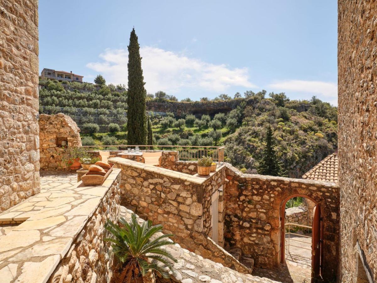 Petreas Castle Villa Kardamíli Kültér fotó